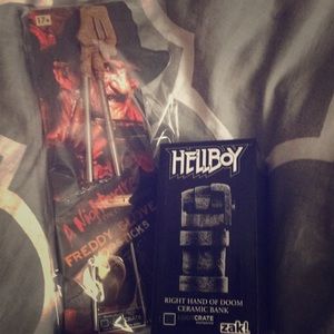 Loot Crate Exclusive bundle